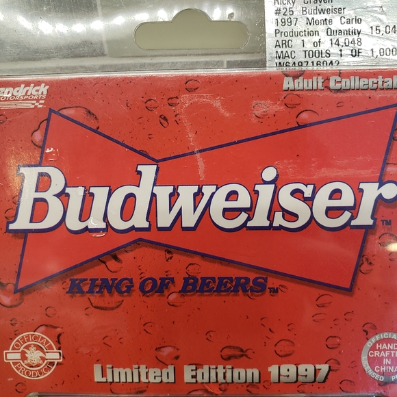 Ricky Craven 1/64 Scale #25 Budweiser 1997 Chevrolet Monte Carlo - Picture 3 of 10